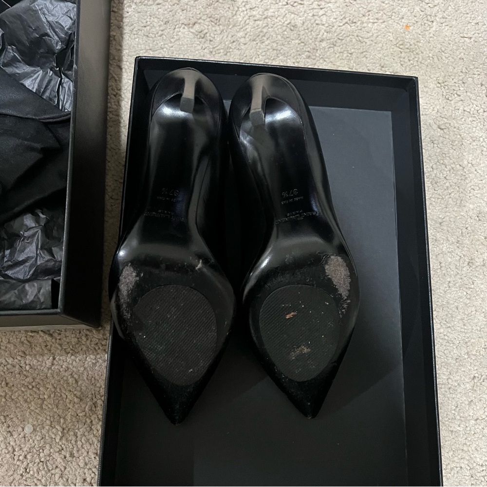 YSL Heels - Picture 5 of 5
